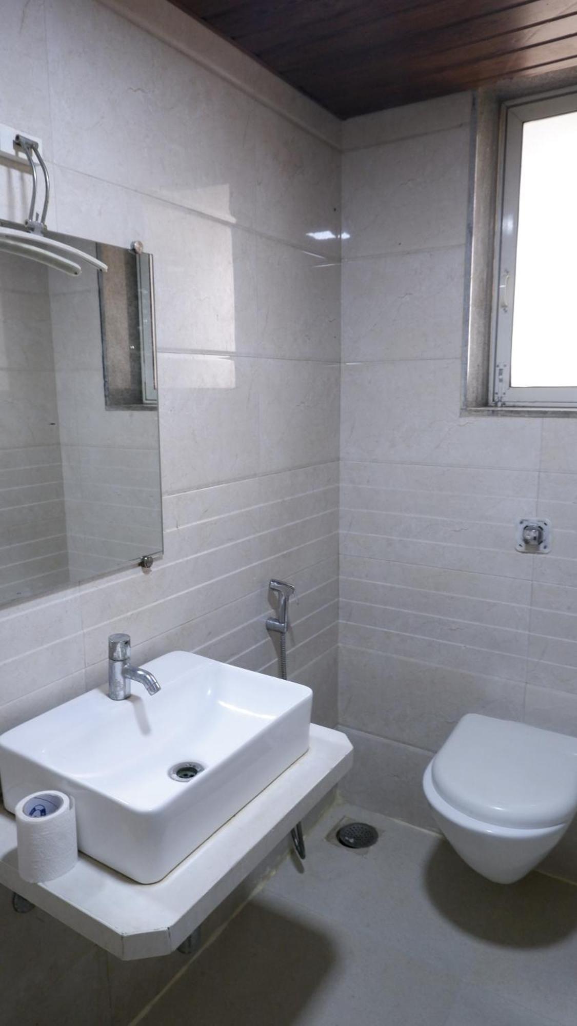 Hotel Artusinn Midc Andheri East Мумбай Екстериор снимка