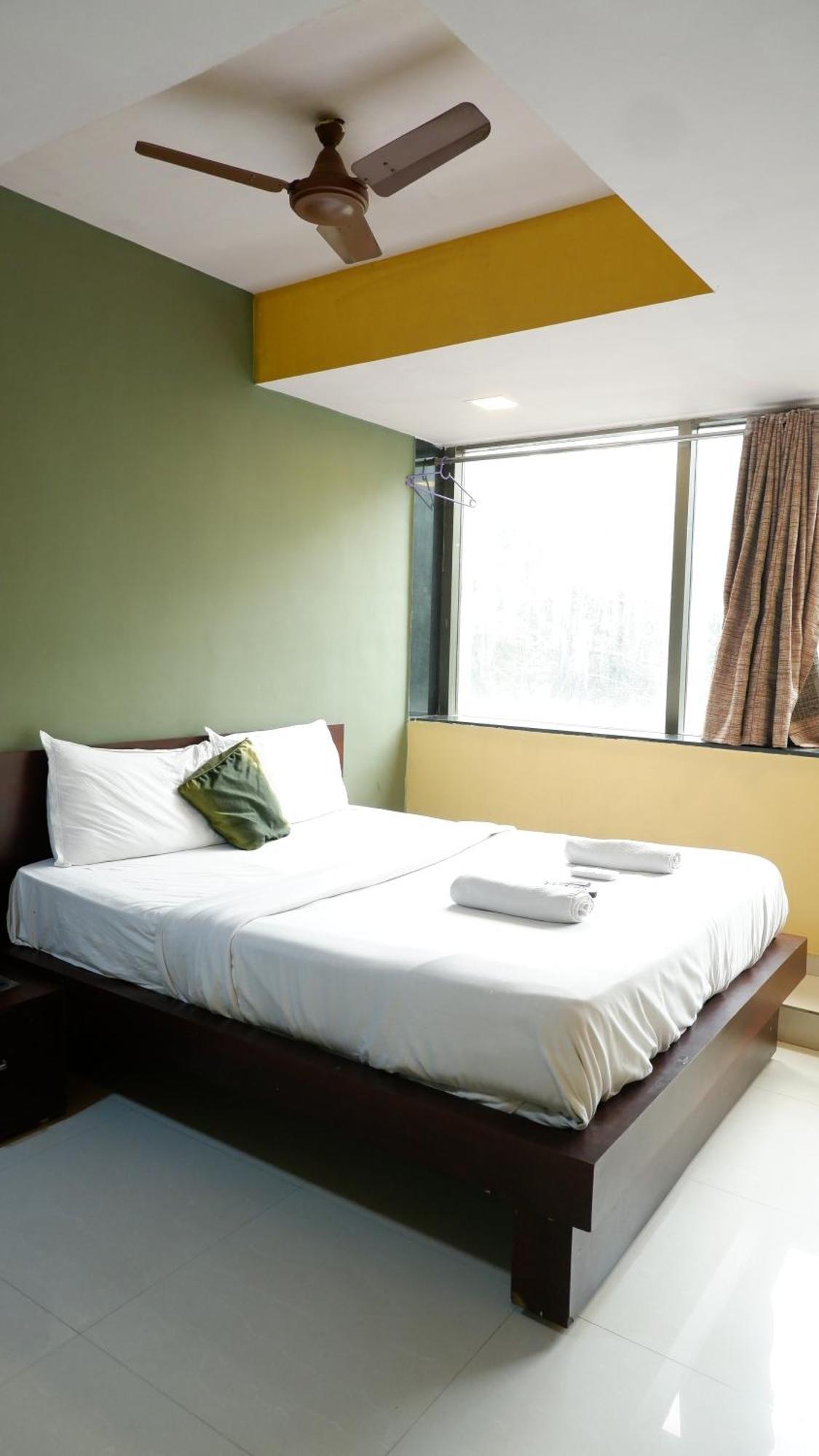 Hotel Artusinn Midc Andheri East Мумбай Екстериор снимка